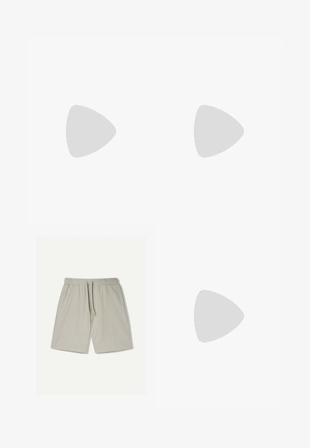 Olive zöld, puha pamutból készült póló, lekerekített nyakkivágással és rövid ujjakkal, hosszabb, ívelt aljjal a laza illeszkedés érdekében.; Világosszürke sportnadrág sima, légáteresztő anyagból. Rugalmas derékkal és húzózsinórral, valamint diszkrét oldalsó varrással rendelkezik.; Barna bőr slip-on cipő, lekerekített orral, díszvarrással és texturált gumitalppal. Egyszerű dizájn és minimális kiegészítők.; Polo Ralph Lauren UNISEX - Napszemüvegek - dark brown