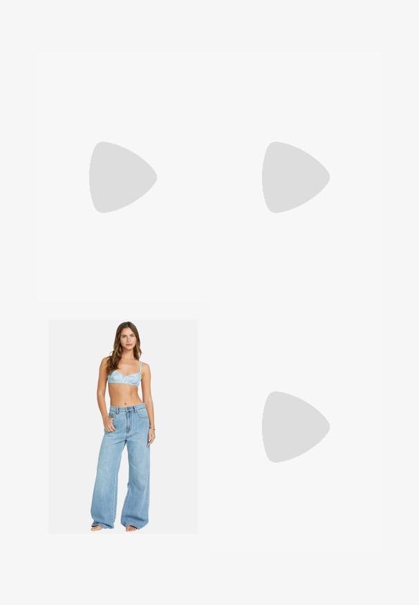 Dos camisetas sin mangas en negro y blanco, con tirantes finos, un diseño ajustado, hechas de suave tela de algodón.; Bralette de estampado floral en azul claro combinado con jeans de mezclilla en azul claro de pierna ancha. Ajuste cómodo con una silueta relajada y cierre clásico de botón.; Zapatillas de ante rojo con diseño de tres rayas blancas y texto dorado "Gazelle". Cuenta con una suela de goma y un talón texturizado.; Gafas de sol estilo cat-eye en negro con acabado mate, que presentan un diseño elegante y bordes suavemente curvados, colocadas sobre la ropa oscura de un modelo.
