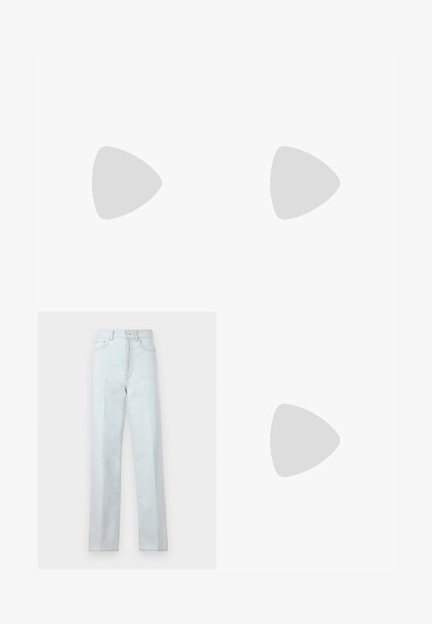 Black ribbed knit sleeveless turtleneck sweater with a high collar, featuring a cropped design and soft texture.; Light blue denim wide-leg jeans with a high waist, featuring a front zipper, button closure, and classic five-pocket design.; Black leather high-heeled mules with an open toe, pointed design, smooth texture, and a slim stiletto heel.; Brown crocodile-embossed handbag with a top handle and shoulder strap. Features a prominent logo on the front flap. Soft texture.
