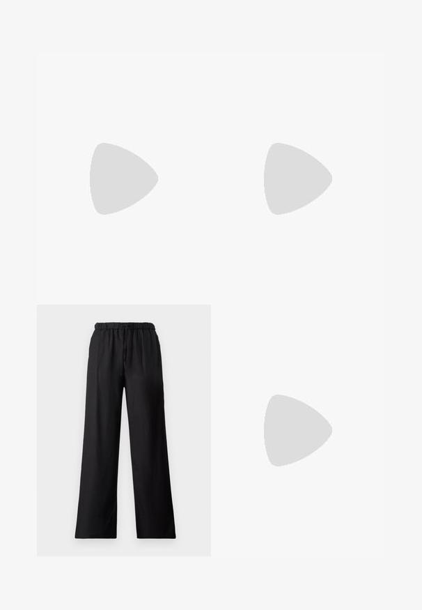 Top preto de um ombro feito de tecido suave, apresentando detalhes drapeados de lado e uma textura lisa com uma silhueta assimétrica.; Calças largas pretas feitas de um tecido leve, com um cós elástico e cordão, apresentando uma textura suave.; Saltos slingback em verniz preto com bico pontiagudo e um pequeno salto bloco, apresentando um detalhe de fivela prateada na tira.; Bolsa de couro preta com forma curva, alça destacável e detalhes em dourado. A bolsa possui uma aba com detalhe de fivela.