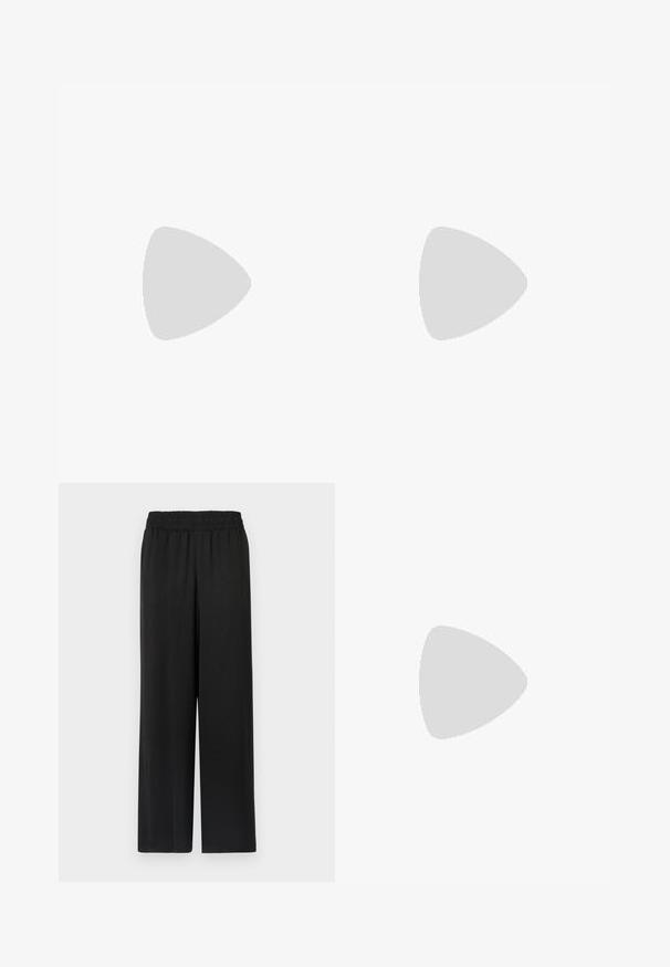 Hvid kortærmet t-shirt lavet af struktureret stof med et ribbet mønster. Designet har en rund udskæring og en lige pasform.; Sorte brede bukser med elastisk talje, lavet af et glat, let stof. Har en lige pasform og ingen synlige mønstre.; Sko med spids tå og slingback i off-white læder, med en lav hæl og udskæringsdesign, der har en glat tekstur og minimale accenter.; Sort læderhåndtaske med en struktureret design, der har en kortet form, tophåndtag og guld hardware-accenter. Justerbar skulderrem inkluderet.