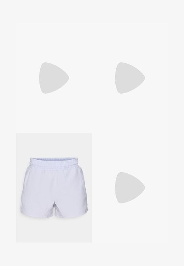 Pilka medvilninė marškinė su baltu žuvies ir hibisko gėlės piešiniu, papildytu raudonomis detalėmis, trumpomis rankovėmis ir apvaliu kaklo iškarpymu.; Šviesiai violetiniai šortai su elastinga juosta, pagaminti iš lygaus audinio. Šonuose yra mažas logotipo akcentas. Lengvas dizainas.; Sidabrinis sportinis batelis su tinklinio medžiaga, juodais akcentais, perforuotu dizainu ir paminkštintu balto pado. Yra ryškus 'N' logotipas.; Skaidrūs saugos akiniai su lengvu, skaidriu rėmeliu ir pilkiais akcentais. Yra apvalinimo dizainas ir reguliuojama nosies atrama.