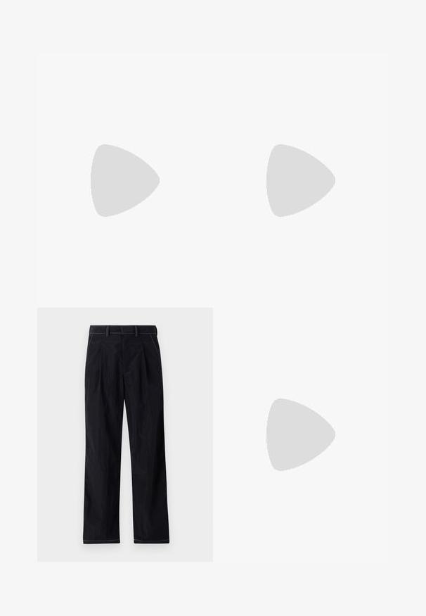 Evisu TOTEM - T-shirts med print - black; Soulland AIDAN PANTS UNISEX - Bukse - black; Filling Pieces MONDO 2.0 RIPPLE UNISEX - Joggesko - white; WANT Les Essentiels ATLIN UNISEX - Rumpetaske - black