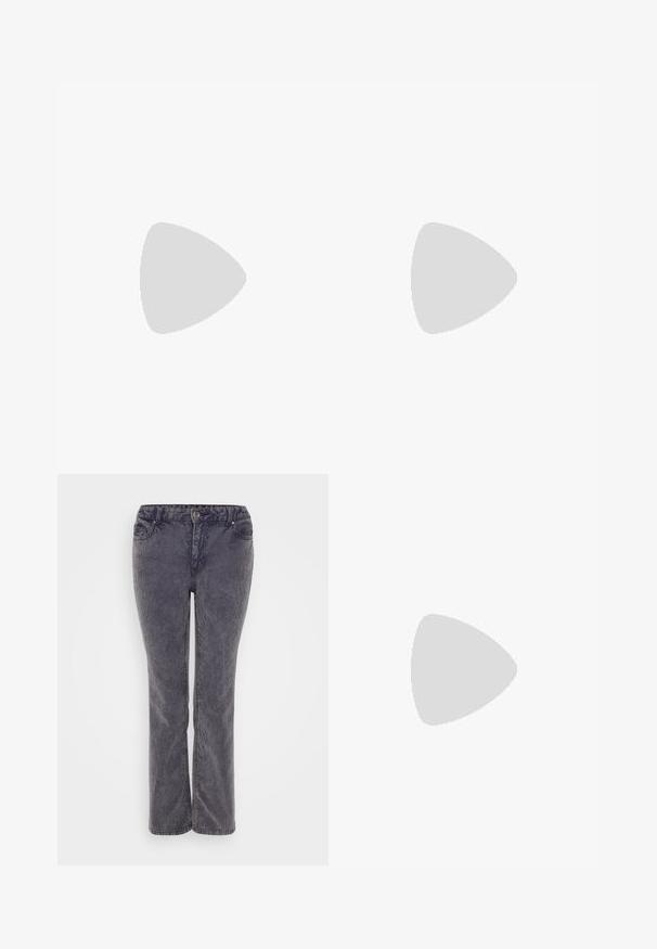 GAP Petite TEE - Top dugih rukava - true black; Sive traperice s ravnim nogavicama, sa zip zatvaračem, pet džepova i suptilnim detaljima teksture tkanine.; Bijeli i sivi atletski tenisice s crnim "N" LOGO-om, mrežasta gornjište, podloga s amortizacijom i dizajn s čipkastom vezom, prikazano na jednostavnom svijetlosivom pozadini.; Prozirne heksagonalne naočale s svijetlosmeškastim tonovima; debele, prozirne okvire i tanke nogice; nema vidljivih logotipa ili uzoraka.