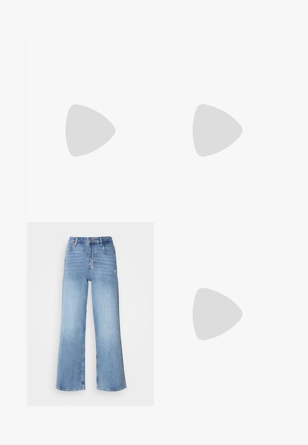 T-shirt bleu marine à manches courtes en coton doux. Il présente un col rond et un petit logo imprimé sur la poitrine. Coupe décontractée.; Jean large bleu clair en denim, avec une taille haute, un design à cinq poches et un léger effet usé sur la cuisse droite.; Baskets avec une tige beige et blanche, présentant un panneau à imprimé léopard. Semelle en caoutchouc beige clair, accents texturés et lacets plats.; Anna Field 2 PACK - Foulard - blue/pink