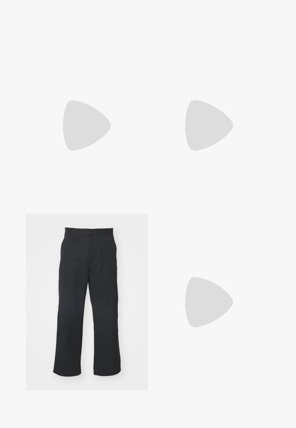 Carhartt WIP POCKET - Základné tričko - aura; Čierne nohavice s rovnými nohavicami vyrobené z látky s hladkým povrchom, s predným zapínaním na gombík a štandardnými vreckami.; Čierne textilné tenisky s bielymi šnúrkami, béžovou gumovou podrážkou a červeným akcentom na päte. Zakrivená špička a minimálne prešívanie.; Srebrno tónovaný kovový náhrdelník s krúteným reťazcom a okrúhlym príveskom s lesklým povrchom.