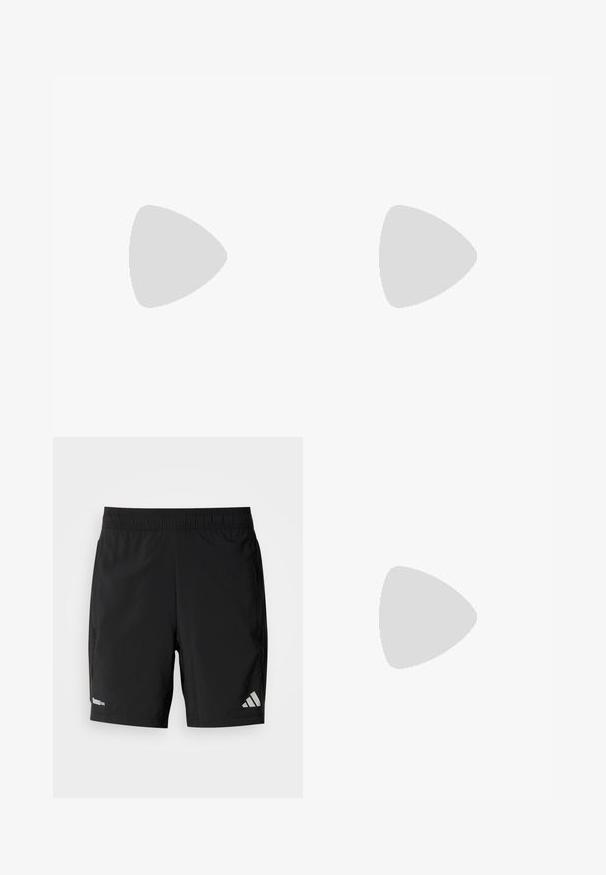 Korte ermes sykkeldrakt laget av svart, glatt stoff. Har glidelås foran og "OAKLEY" trykt i hvitt på venstre side.; Svarte atletiske shorts laget av lett materiale, med elastisk midjebånd, sidelommer og en reflekterende logo på det ene benet.; Svarte treningssko med mesh-overdel, med tre grå striper, en teksturert såle og en gummiyttersåle med et unikt mønster.; Klare sikkerhetsbriller med en lett, gjennomsiktig ramme og grå detaljer. Har en innpakket design og justerbar nesestykke.