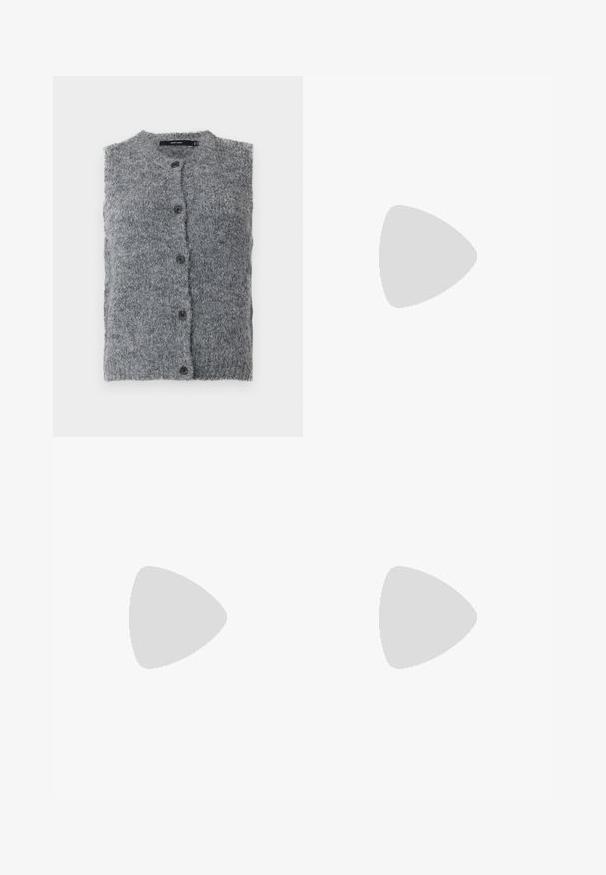 Gilet en tricot gris avec un col montant, fermeture à l'avant par des boutons, et cinq boutons noirs, présentant un tissu texturé et doux.; Chemise blanche à manches longues en coton lisse, dotée d'un col classique et d'un ourlet arrondi. Les boutons sont petits et blancs.; Pantalons larges taille haute gris foncé avec une ceinture élastique, posés à plat sur un fond blanc.; Ballerines en cuir verni bordeaux avec un bout rond, un petit nœud décoratif à l'avant et une semelle en caoutchouc noire basse. Texture lisse.