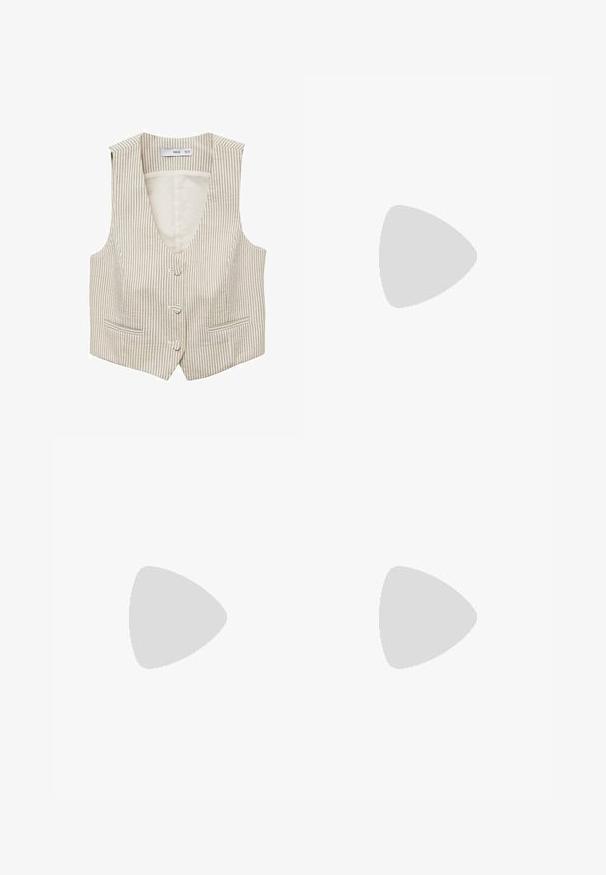 Gilet a righe beige con scollatura a V, due tasche frontali e tre bottoni di chiusura. Realizzato in tessuto leggero, presenta linee verticali.; Top bianco aderente realizzato in tessuto a coste, con maniche a farfalla e dettagli arricciati sui lati per texture e forma.; Pantaloni bianchi a gamba larga realizzati in un tessuto morbido. Presentano un elastico in vita con cordino e una consistenza liscia. Senza motivi visibili o accessori.; Stradivarius Sneakers basse - white