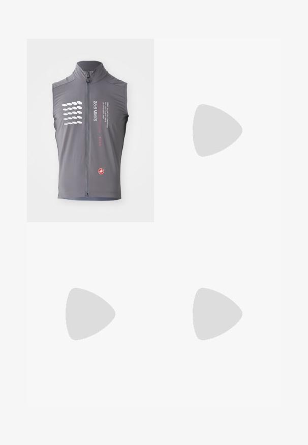 Gilet de vélo gris avec col haut, fermeture éclair à l'avant, matériau léger et design imprimé avec des formes blanches et du texte rouge.; Maillot de cyclisme bordeaux en tissu respirant, doté d'une courte fermeture éclair, de manches courtes et d'un accent à rayures blanches sur le bras.; Shorts de cyclisme en tissu extensible, de couleur maroon avec une section supérieure blanche et un rembourrage en chamois prononcé pour le confort.; Chaussures de cyclisme blanches et argentées avec une tige en mesh, des accents texturés, des sangles ajustables et une semelle en caoutchouc pour l'adhérence et la stabilité.