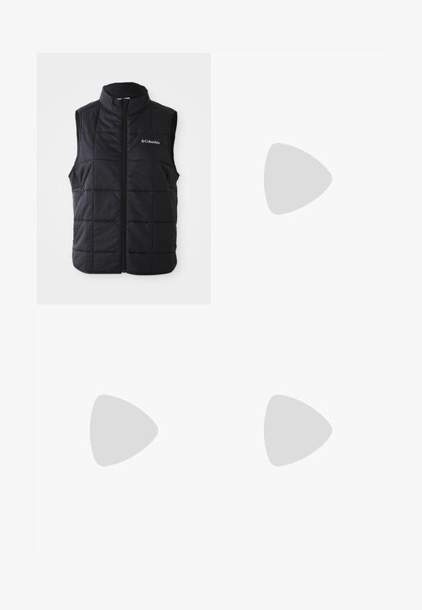 Zwarte puffer vest met een hoge kraag, horizontaal gestikt patroon, ritssluiting aan de voorkant en het Columbia-logo op de linkerkant van de borst. Lichtgewicht materiaal.; Langsluitend donkergrijs shirt met lange mouwen, versierd met een grafisch ontwerp van rode bomen en bergen; het "COLUMBIA"-logo in vet witte tekst. Zacht materiaal, standaard ronde hals.; Zwarte, strakke broek gemaakt van een flexibel materiaal. Kenmerken zijn onder andere een ritszak aan de zijkant, gebogen knieën en een gladde textuur.; Zwarte wandelschoen met een mid-top ontwerp, voorzien van een gestructureerde bovenkant, grijze accenten en een duurzame rubberen zool met gripnoppen.