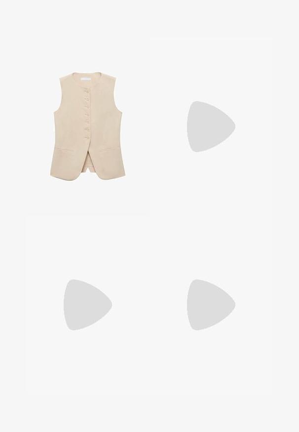 Gilet sans manches beige avec une coupe droite, devant à cinq boutons et deux poches latérales. Tissu lisse avec une texture minimale.; Bershka LONG SLEEVE - Chemisier - white; Pantalons bruns à jambe large avec une texture lisse, présentant des plis avant, des passants de ceinture et une coupe classique. Aucune motif ou accent visible.; adidas Originals SAMBA OG - Baskets basses - cream white/core black/sand strata