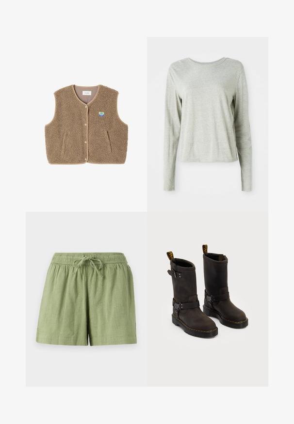 Hnedý fleecový vest s mäkkou štruktúrou, okrúhlym výstrihom, predným zapínaním na cvoky a bočnými vreckami; obsahuje malé logom.; Svetlošedá dlhá rukávová košeľa vyrobená z mäkkej látky, s okrúhlym výstrihom a voľným strihom. Švy podél strán.; Svetlozelené bavlnené šortky s elastickým pásom a šnúrkou. Obsahujú bočné vrecká a textúrovaný povrch látky.; Tmavohnedé kožené čižmy s dizajnom do polovice lýtok, žltým šitím, nastaviteľnými prackami a pútkami na vrchu. Štruktúrovaný povrch.