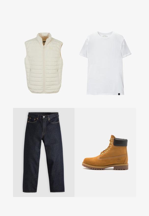 Könnyű, bézs színű steppelt mellény magas gallérral, elülső cipzárral és két oldalsó cipzáras zsebbel; vízszintes varrással a textúra érdekében.; Fehér, izmos szabású póló, tiszta pamutból készült. Kerek nyak, rövid ujjú, sima tapintású. Kis fekete logó címke az alsó szegélyen. Egyszerű dizájn.; Sötétkék farmernadrág egyenes szabással, öt zsebbel, kontrasztos narancssárga varrással és gombos záródással. Nem látható rajta mintázat vagy díszítés.; Barna velúr bokacipő fekete párnázott gallérral, arany fém fűzőlyukakkal, fehér varrási részletekkel és durva gumitalppal, amelynek kifejezett barázdái vannak.