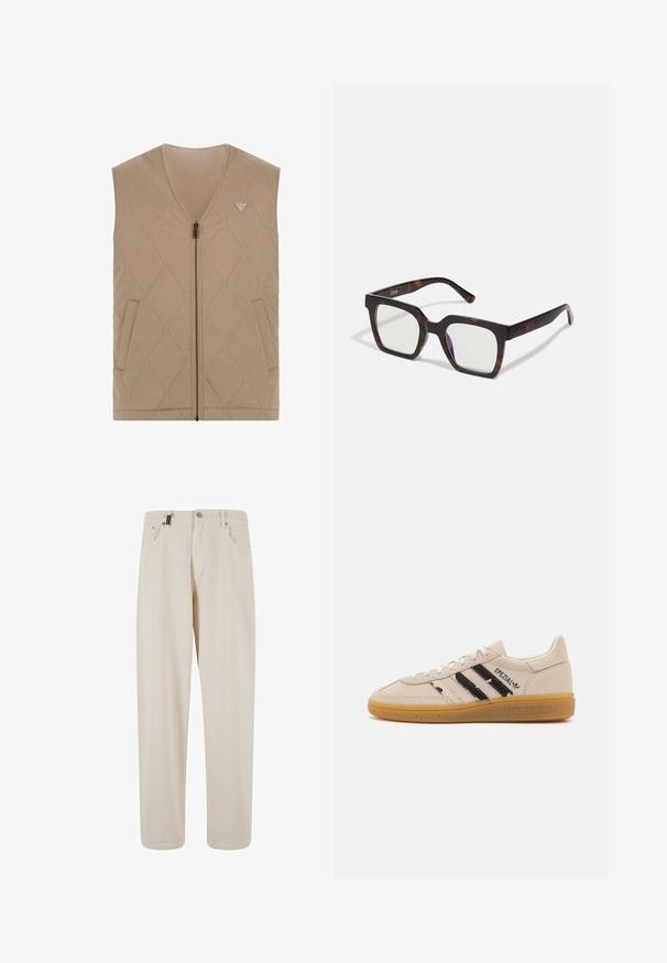 Bež prsluk bez rukava s jastučićima, V-izrezom, rajsferšlusom sprijeda, dva bočna džepa i šivanjem u dijamantskom uzorku. Ima logo na gornjem lijevom dijelu.; Bijela košulja dugih rukava s gumbima napravljena od glatkog materijala. Ima klasičan ovratnik, prednje gumbe i manžete s jednim gumbom. Dizajn u uskom kroju.; Bež pamuk hlače s ravnim rezom, s prednjim džepovima i zatvaranjem na dugme. Glatka tekstura s minimalnim detaljima.; Bež antilop tenisice s crnim prugama i tekstom "Spezial", imaju teksturiranu gumu kao potplat i klasičan sustav vezanja.; Kvadratne naočale s okvirom od acetata u boji kornjačevine i prozirnim staklima. Imaju široka uha i mat finiš, što povećava ukupnu izdržljivost.; Srebrni prsten s ovalnim, teksturiranim okvirom i uzdignutim dekorativnim elementom. Složen ukras okružuje središnji dizajn.