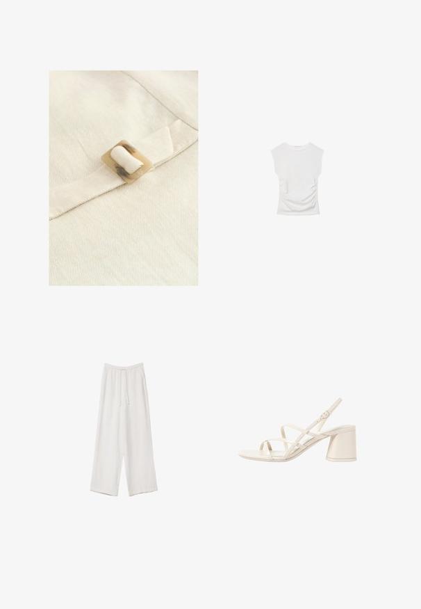 Lyse beige stof har en horisontal ribbet tekstur, med en firkantet, lys skildpaddefarvet spænde fastgjort til en stofrem.; Hvid kortærmet top med rund halsudskæring. Har samlet tekstur langs siderne og en tilpasset silhuet, lavet af blødt, strækbart materiale.; Hvide bukser med bred benlængde lavet af et letvægtsstof. Har et elastisk talje med snor og sidelommer. Glat tekstur.; Beige hælede sandaler med slanke, krydsende stropper, åben tå og en kvadratisk blokhæle. Glat lakeret finish, justerbar ankelrem.