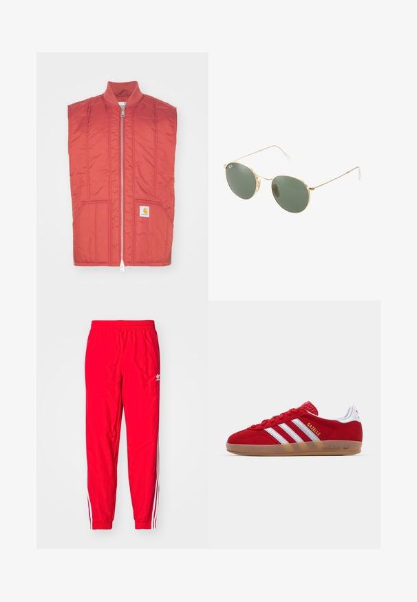 Czerwona, bezrękawnik wykonany z pikowanego materiału; posiada zamek błyskawiczny z przodu, dwie kieszenie z przodu oraz naszywkę z logo w dolnym lewym rogu.; Biała bawełniana koszulka z okrągłym dekoltem, krótkimi rękawami i luźnym krojem. Posiada prosty design bez wzorów czy akcentów.; Czerwone sportowe spodnie z elastycznym paskiem w talii, białymi paskami po bokach oraz małym białym logo na lewej udzie.; Czerwone zamszowe sneakersy z białym wzorem trzech pasków i złotym napisem "Gazelle". Posiadają gumową podeszwę i teksturowaną piętę.; Okulary przeciwsłoneczne w złotej metalowej oprawie z zielonymi soczewkami, o okrągłym kształcie, cienkich zausznikach i białych plastikowych akcentach na końcach ramion.