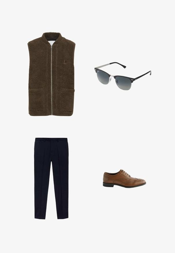 Rjav flis jopič z visokim ovratnikom, sprednjim zadrgo in dvema stranskima žepoma. Teksturiran material z mehkim, puhastim koncem.; Paket treh majic: ena črna in dve beli. Vsaka ima okroglo ovratnik, kratke rokave in je izdelana iz gladkega bombažnega materiala.; Mornarsko modre hlače z ravnim prednjim delom, izdelane iz gladkega blaga. Med značilnostmi so dva stranska žepa in zadrga s pripenjanjem na gumb.; Rjave usnjene čevlje za obleko z zapletenimi broguing podrobnostmi, okroglo konico in ravnim peto. Ima pet rešenih oči za vezanje in gladko teksturo.; Črne in srebrne sončna očala v obliki mačjih oči, z gradientnimi lečami in kovinskimi dodatki na okvirju. Plastične ročke s sivimi konicami.