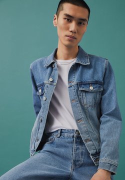 🥇 Chaquetas de mujer Desigual MÁS BARATAS Online | El Mejor Ahorro