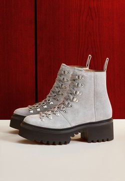 Ofertas en Botines de marca de mujer | Comprar colección en Zalando