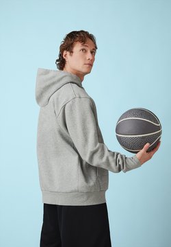 Sudaderas deportivas con y sin capucha de hombre | Zalando