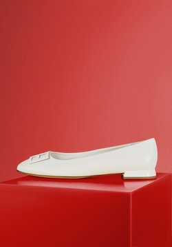 Ofertas en Bailarinas de mujer | Manoletinas en Zalando