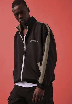 ᐅ Chandal Nike Hombre. Chandals de algodón Nike, Adidas, Champion