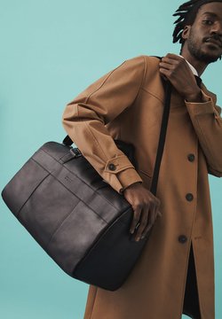 Bolsas, mochilas y maletas de hombre | Comprar en Zalando