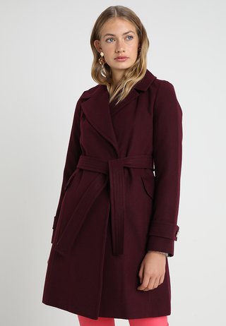 BELTED WRAP COAT - Manteau classique - berry