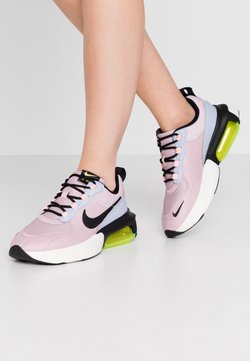 Nike Sportswear - AIR MAX VERONA - Sneakers laag - plum chalk/black/ghost/oracle pink