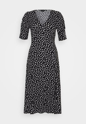 Dorothy Perkins Svart klänning på nätet Shoppa svarta Svarta Dorothy Perkins Klänningar | Dam | Rea online på