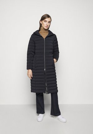 Michael Kors Vinterjakker | Dame, herre og barn MICHAEL Michael Kors Vinterjakker | Dame, herre og barn