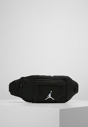 Svarte Jordan Treningsbag – Bager og vesker til sport på Svarte Vesker | Herre | Nye treningsbager på nett hos Zalando