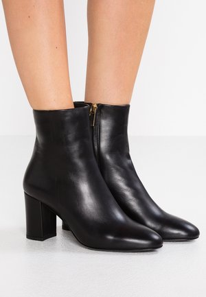 Filippa K Boots online på Zalando – Köp skor för dam & herr Boots & kängor | Herr | Köp boots & kängor online på Zalando.se