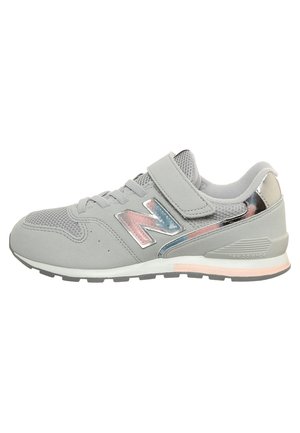 new balance bestellen