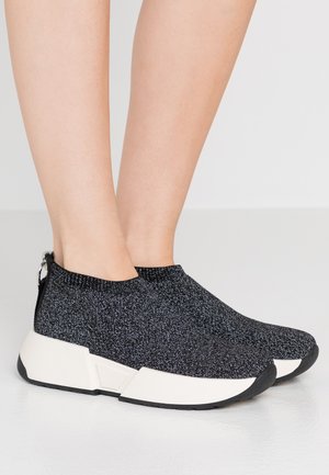 Grijze DKNY Gympen online kopen | ZALANDO
