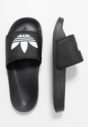 adidas flip flops barn