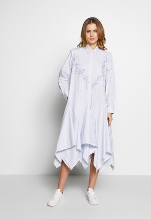 van Laack Skjortekjoler på nett hos Zalando.no van Laack KANA - Skjortekjole - blau