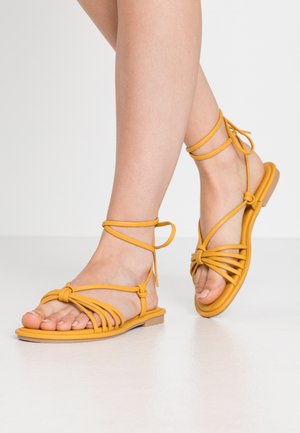RE:DESIGNED NETTA - Sandaler - dark yellow RE:DESIGNED NETTA - Sandaler - dark yellow