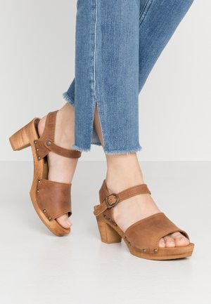 Sanita Cyber Monday 2020 på nett hos Zalando.no Sanita YARA Tresko antique brown Zalando.no