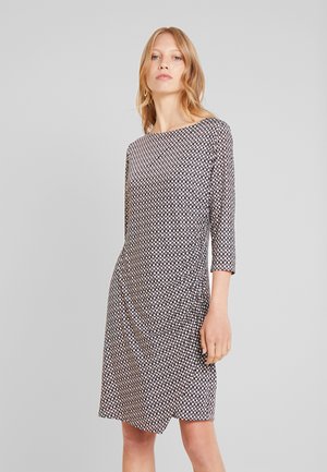 Kurze Kleider Jetzt Online Bei Zalando Ch Bestellen 