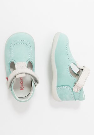 kickers taille 22