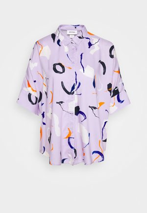 Skjorter til dame, herre og barn Monki på nett hos Zalando.no Lilla Skjorter til dame, herre og barn på nett hos Zalando.no