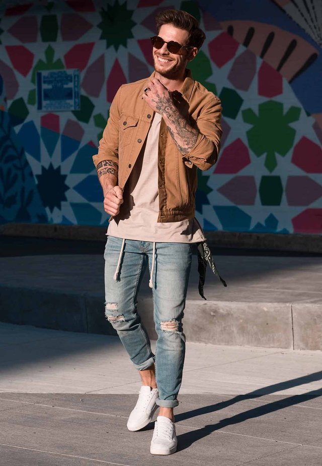 angelo.carlucci