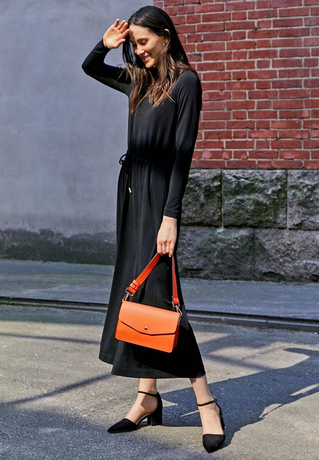 zando black heels
