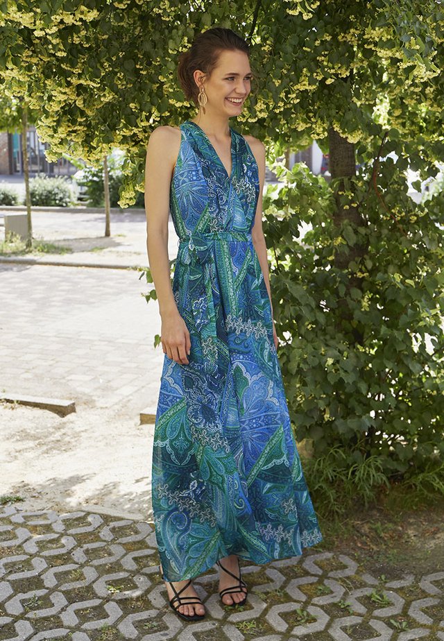 Styled by Zalando
