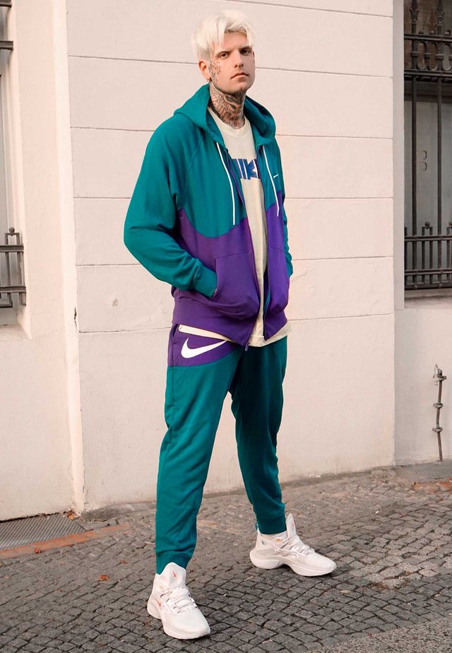 Nike Sportswear