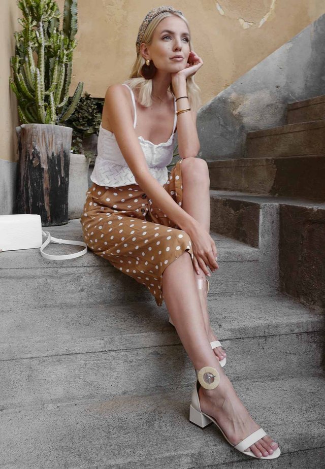 leoniehanne
