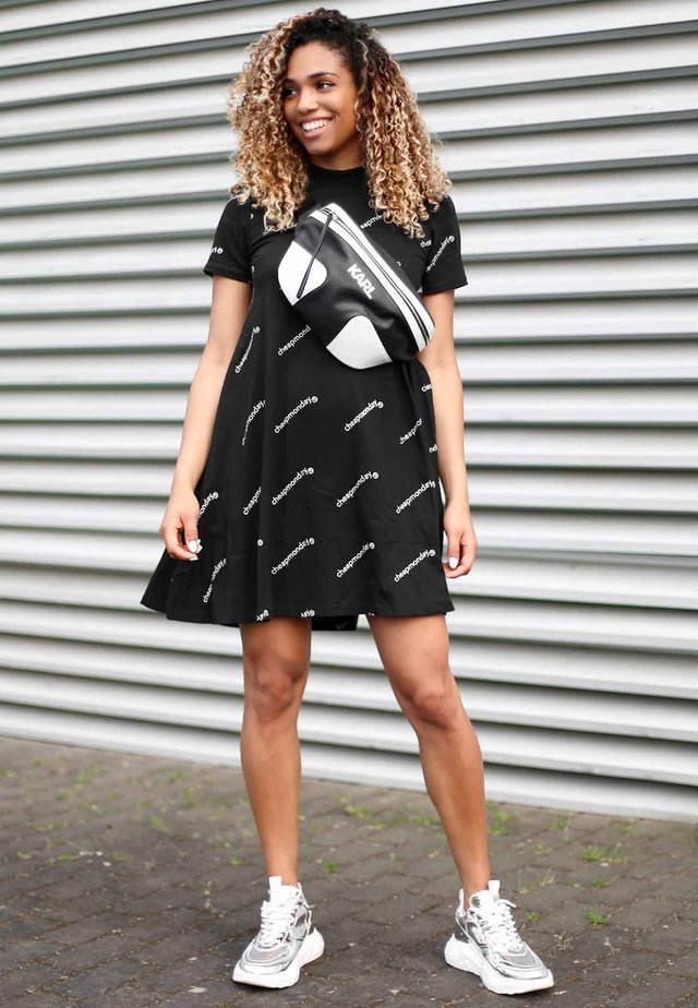 curlsallover